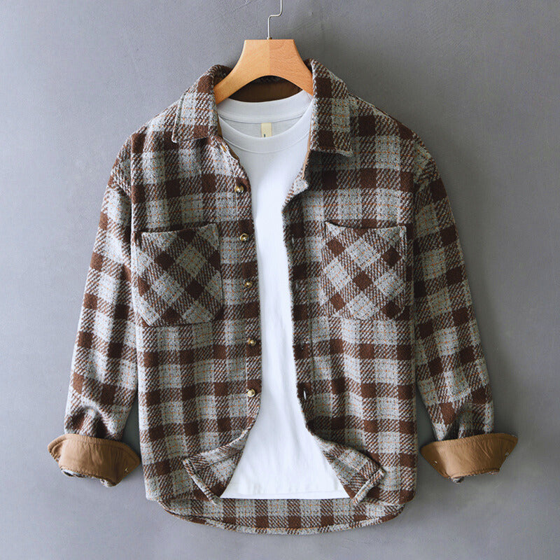 Jeff - Classic Plaid Button-Up Shirt