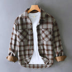 Jeff - Classic Plaid Button-Up Shirt
