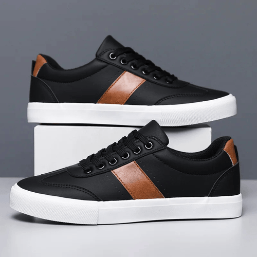 Bentley - Heritage Court Trainers