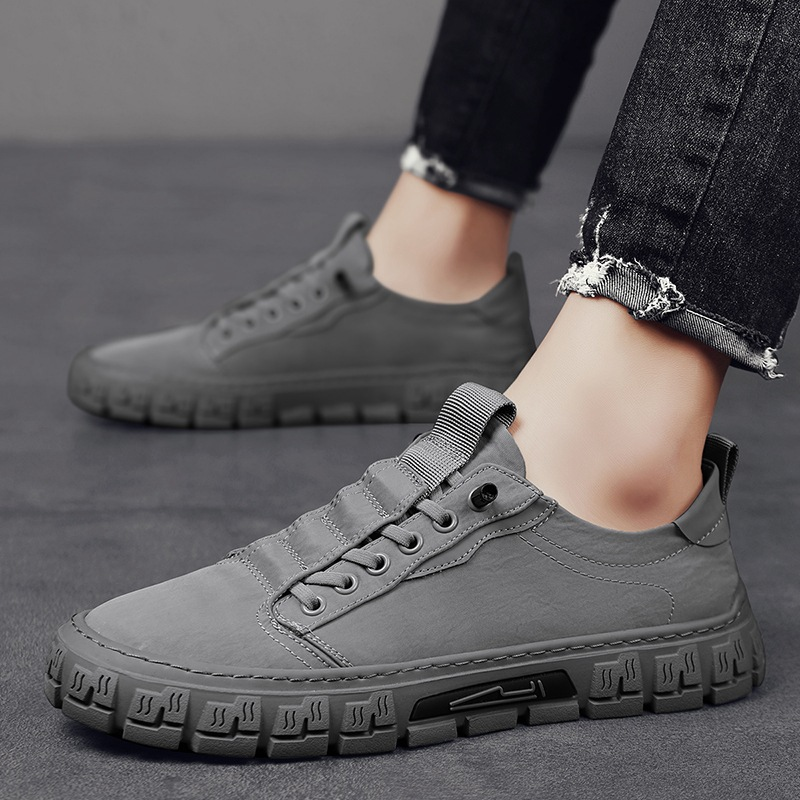 Reuben - Classic Everyday Lace-Up Sneakers