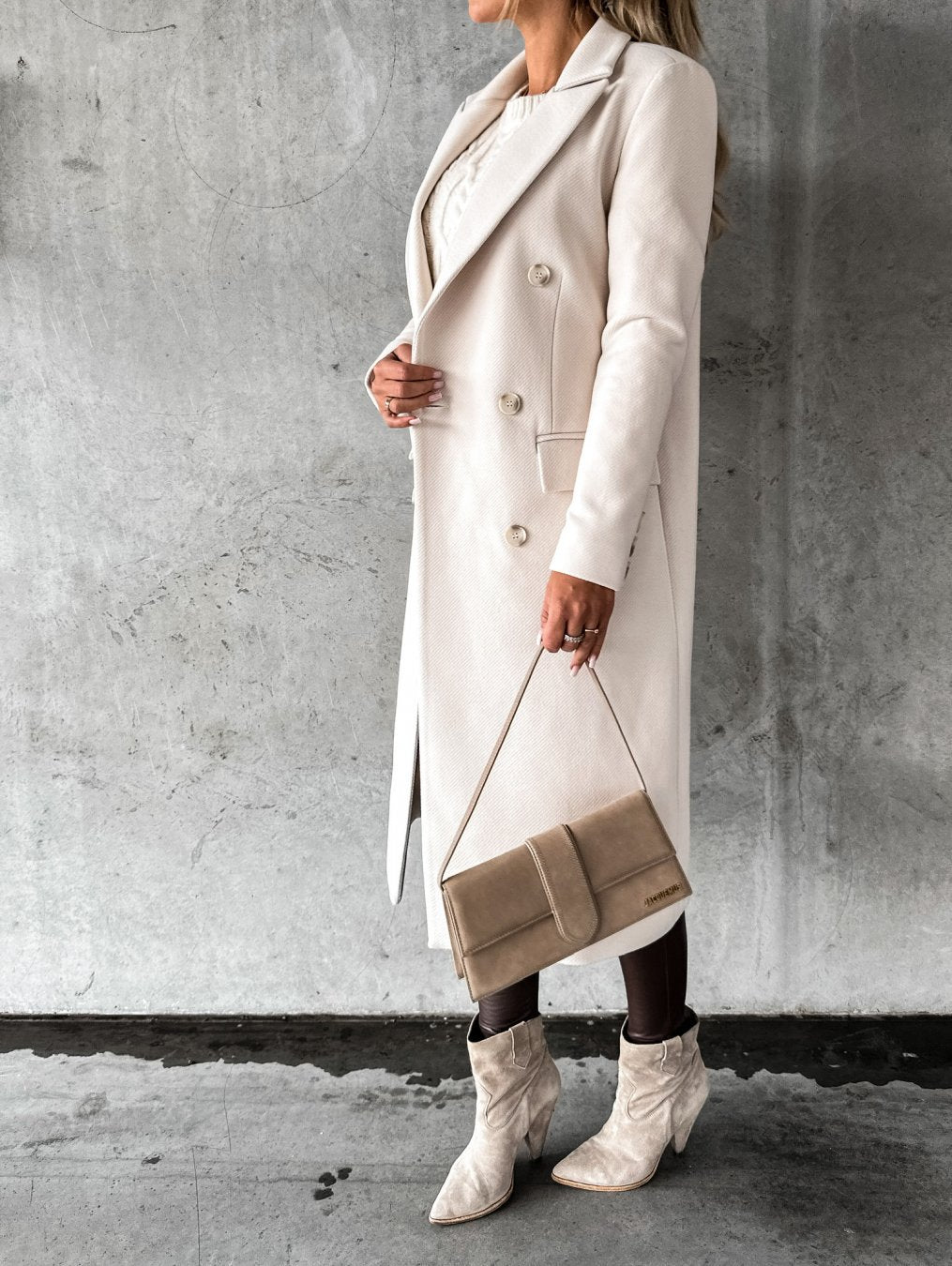 Elara | Elegant Long Coat