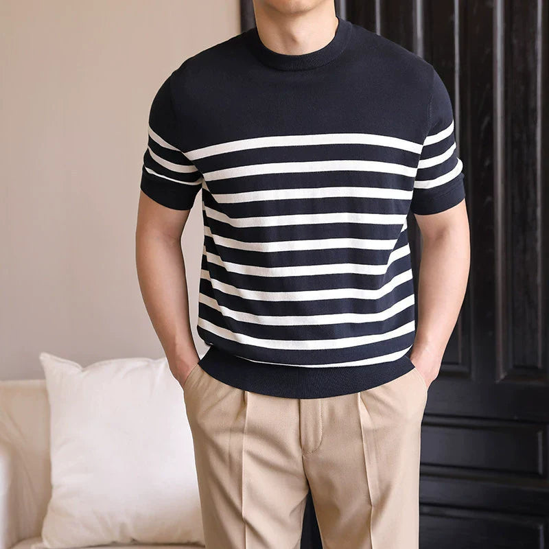 Trevor - Classic Urban Essential T-Shirt