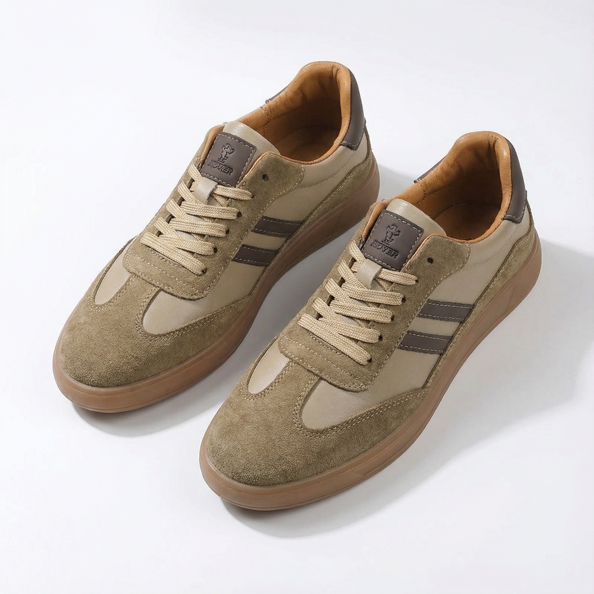 Vaughnson - Versatile City Walk Trainers