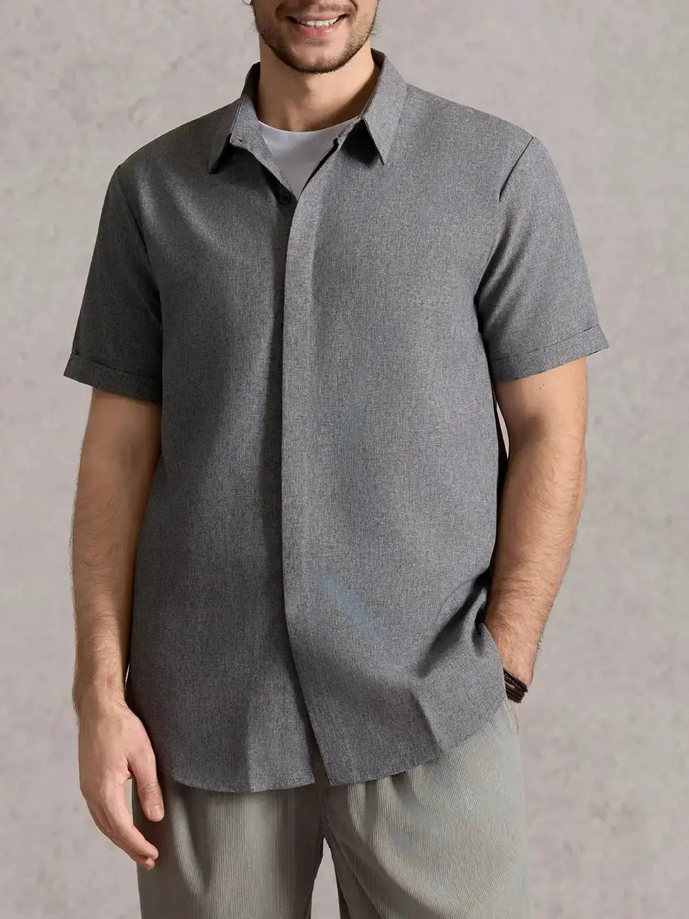 Walt -  Button-Down Short Sleeve Shirt